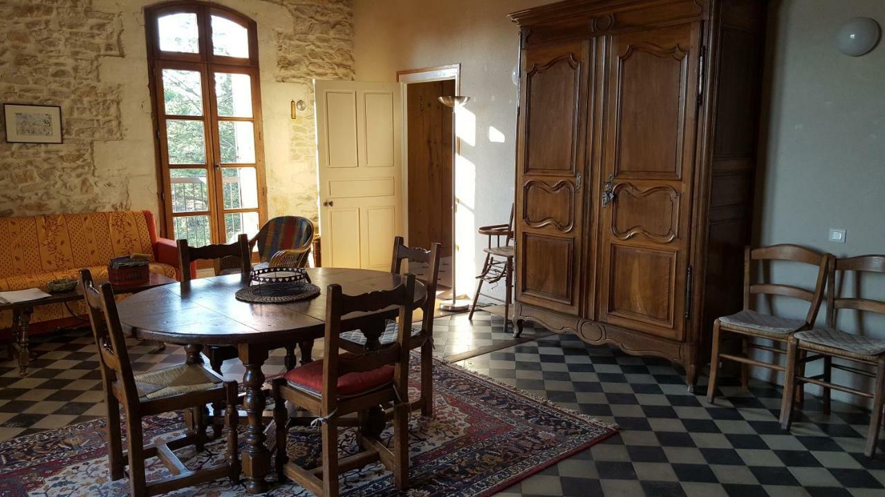 La Mejanenque Appartement Vénéjan Buitenkant foto