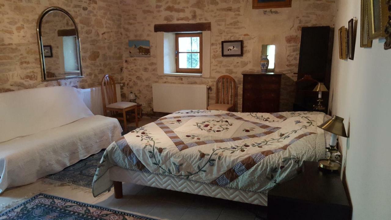 La Mejanenque Appartement Vénéjan Buitenkant foto
